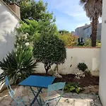 La Cour Du Moulin/t3/centre-ville/wi-fi/terrasse Casa vacanze La Rochelle (Charente-Maritime)