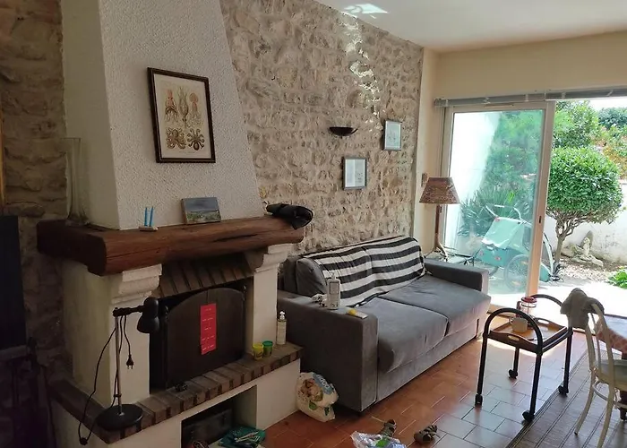 La Cour Du Moulin/t3/centre-ville/wi-fi/terrasse Casa de Férias La Rochelle (Charente-Maritime)